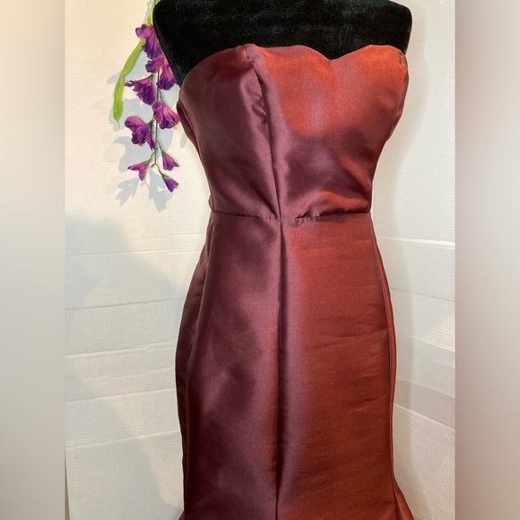 B.Darlin Formal Prom Homecoming Dress Juniors Burgundy Trumpet Size 7/8 [bb] - Picture 3 of 7
